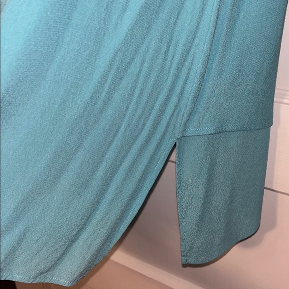 Soft Surroundings Teal V-Neck Tunic fits a size 6 - Picture 6 of 9